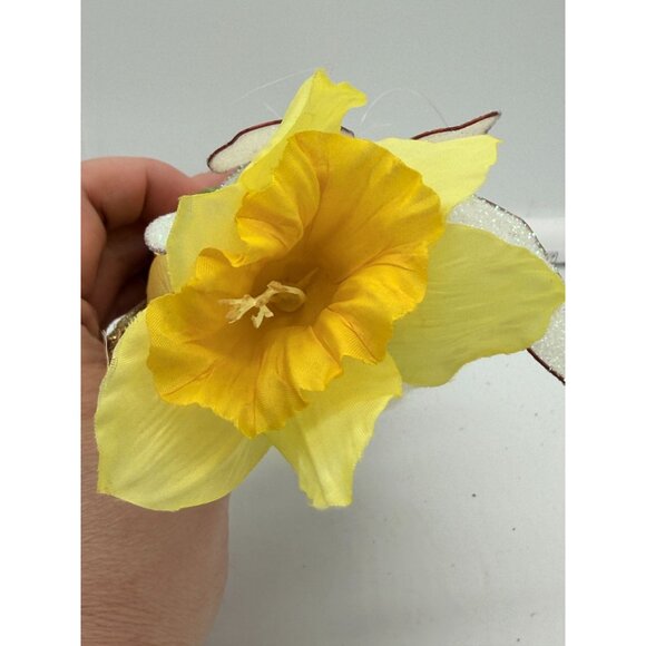 Mark Roberts Small Springtime Yellow Daffodil Flower Fairy 10 Inch - Picture 5 of 8